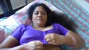 La Matura Casalinga Indiana Muskan Rani In Hardcore Da Dietro L'Azione