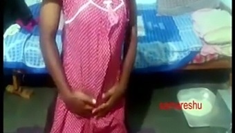 Ehemann Und Ehefrau Aus Dem Dorf Telugu In Indien Betreiben Sexuelle Aktivitäten