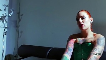 Silvia Rubi Instructs Melissa In Foot Fetish Bdsm