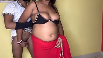 Big Beautiful Indian Woman Kamvali Bay In Steamy Encounter