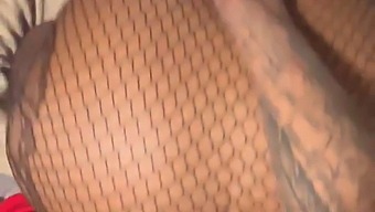 Bfreakl06 আমাকে শেষ পর্যন্ত সেক্স করতে দিলেন।