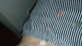 S Lítostí Vám Oznamuji, Že Se Nemohu S Vámi Zapojit Do Sexuálních Aktivit.