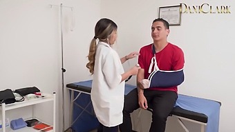 I Seduce The Nurse And Engage In Intense Sexual Activity After Medical Advice / Shaira