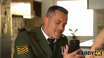 Daddy4k'S Europese Vriendin Wordt Betrapt Door De Zoon Van Haar Vriendje
